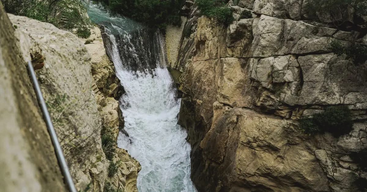Guide pratique pour réaliser un canyoning en toute sécurité
